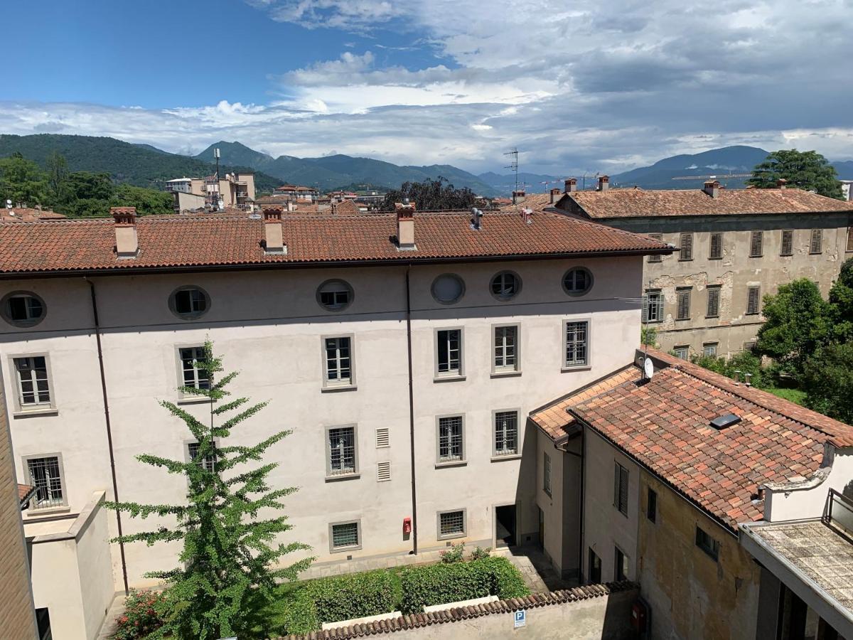 Ferienwohnung Casa Dai Toni Cortesi Bergamo Exterior foto
